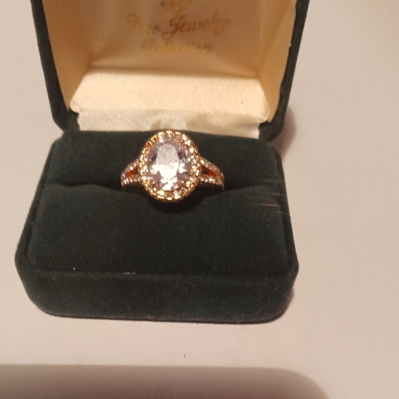 Lab created diamond ring - Picture 1 of 4